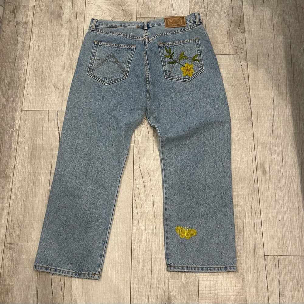 Allen B. By Allen Schwartz Blue Jeans SZ 12 Butterfly & Floral Embroidery - Picture 2 of 15